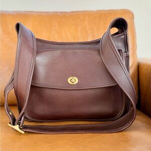 *SOLD* Coach Taft 9980